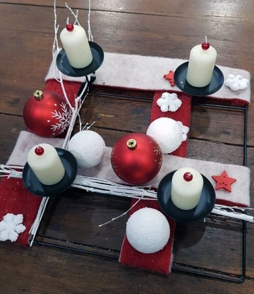 Composition pour Noël | Fleuriste (88)