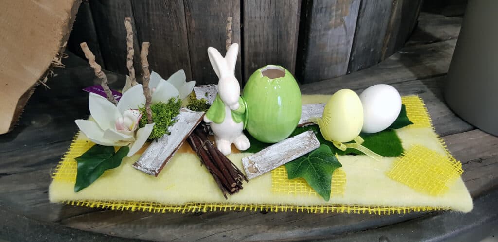 Composition pour Pâques | Fleuriste (88)