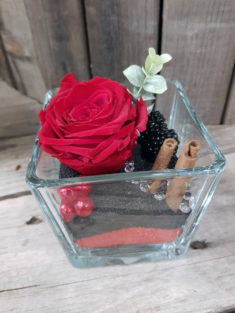 Composition pour Saint-Valentin | Fleuriste (88)